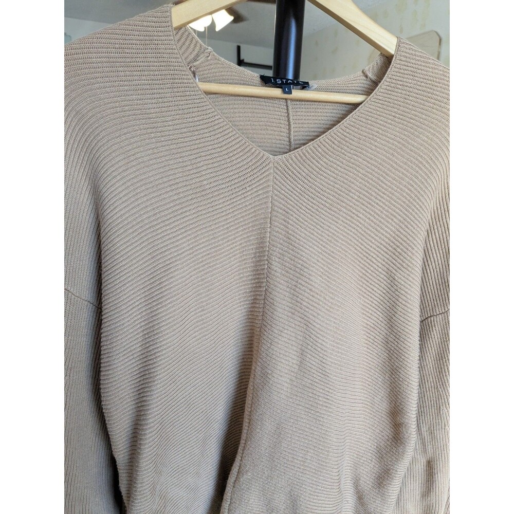 1.State V-Neck Long puff Sleeve Sweater Tan  L - Picture 5 of 7